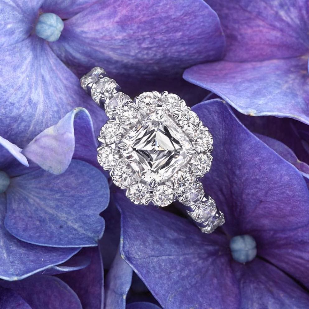 How to Choose Spring Engagement Rings
