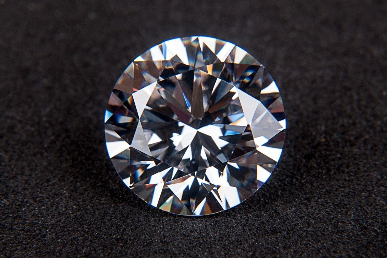 FIND THE BEST DIAMOND SELECTION AT AZZI JEWELERS